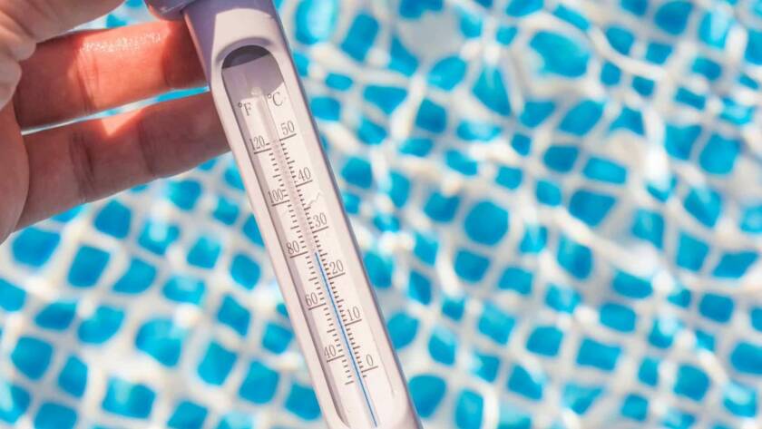 Qual è la temperatura ideale dell'acqua della piscina?